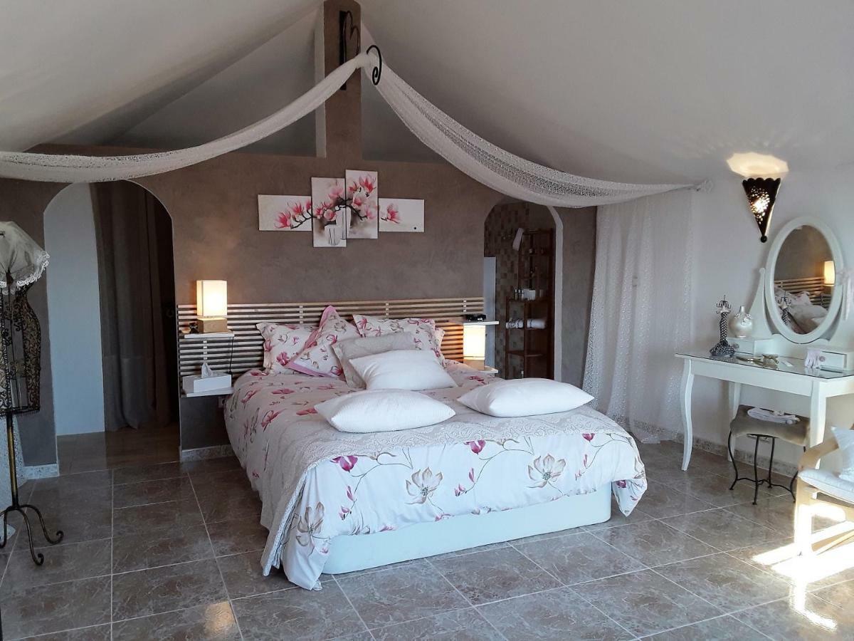 Montroy Casa Martinez Studios & Chambre D'Hotes A 3 Kms De Montserrat Valencia المظهر الخارجي الصورة